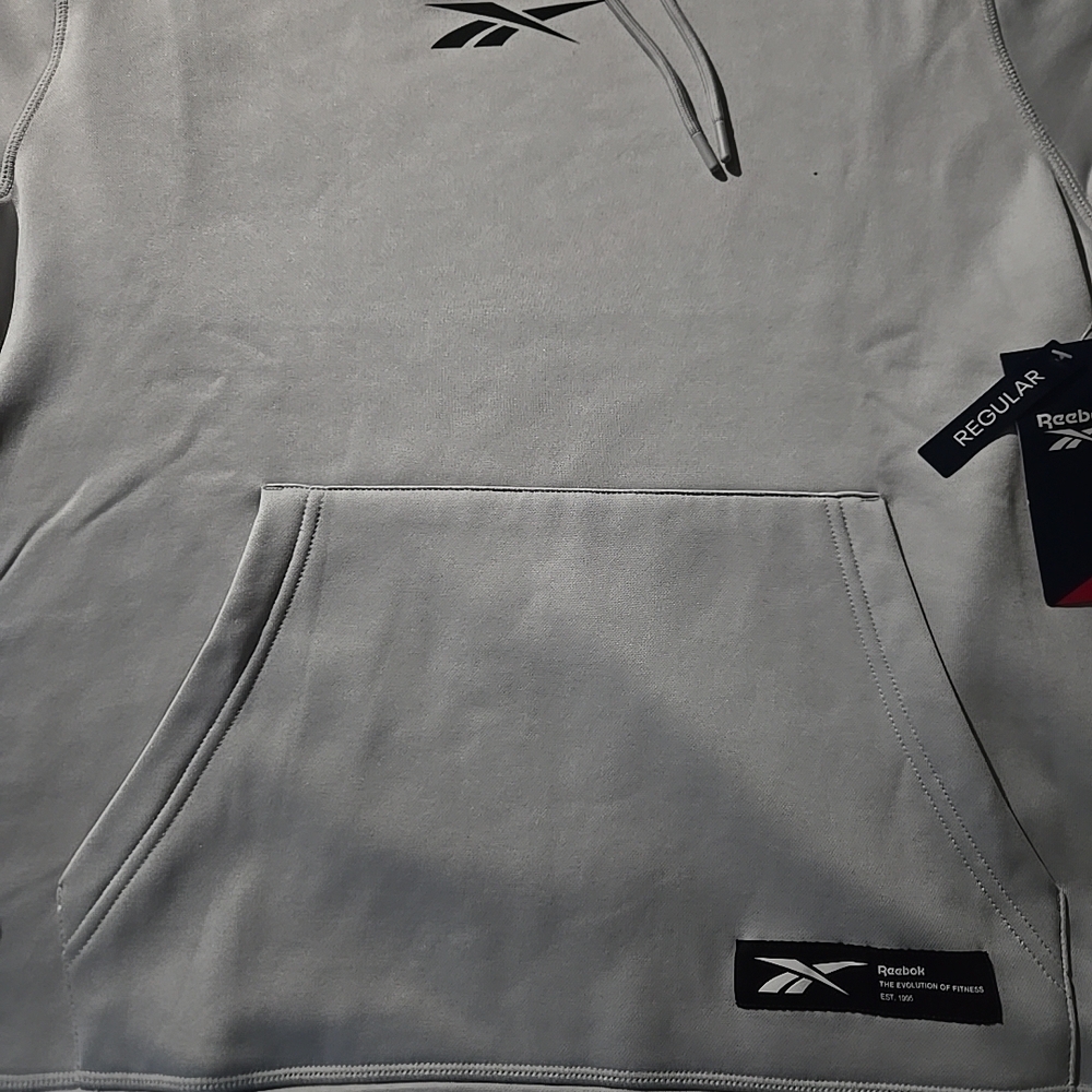 Reebok Men's Gray Sweater